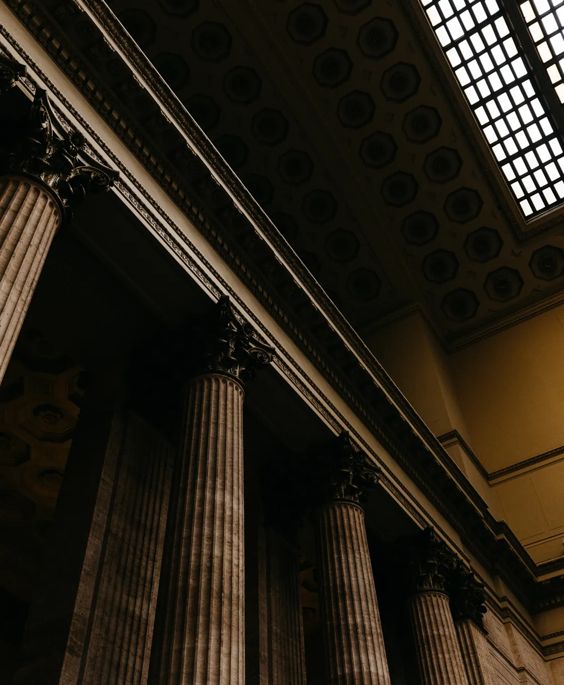 Colonnade of a classical Chicago courthouse